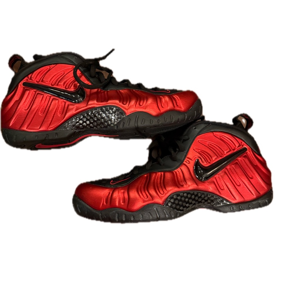 Nike Red and Black Foamposite Athletic Shoes
(University Red) - Picture 5 of 6